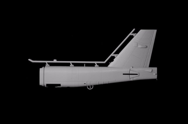 B-52G STRATOFORTRESS (Italeri 1:72) 