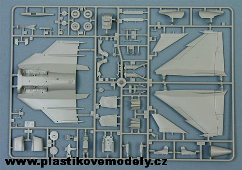 JAS 39 A GRIPEN (Italeri 1:48) 