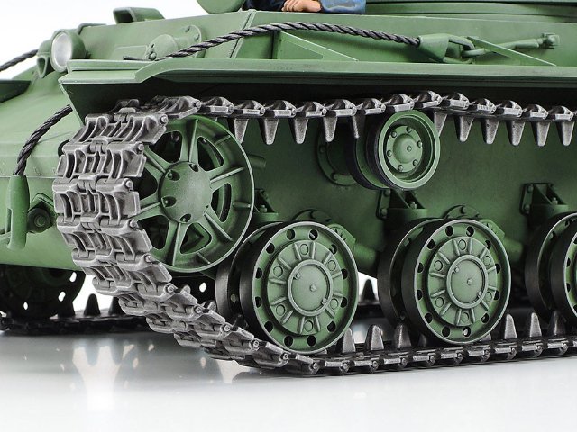 KV-2 GIGANT Russian Heavy Tank (Tamiya 1:35)