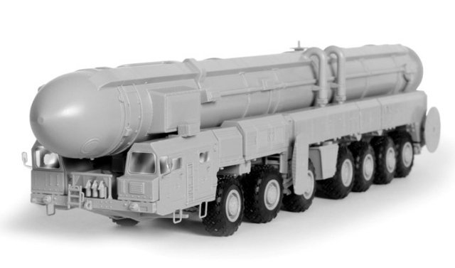 Ballistic Missile Launcher "Topol" (Zvezda 1:72)