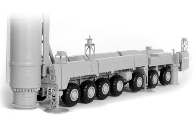 Ballistic Missile Launcher "Topol" (Zvezda 1:72)