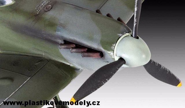 03959 - Supermarine Spitfire Mk. II (Revell 1:48) 