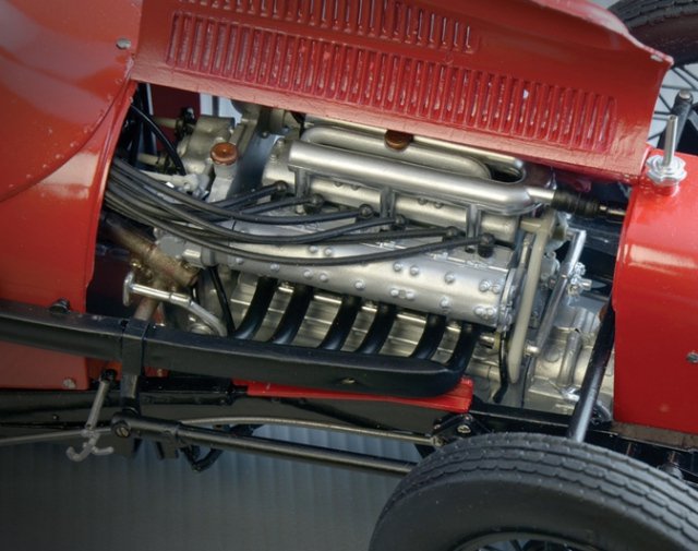 Auto FIAT 806 GRAND PRIX (Italeri 1:12) 