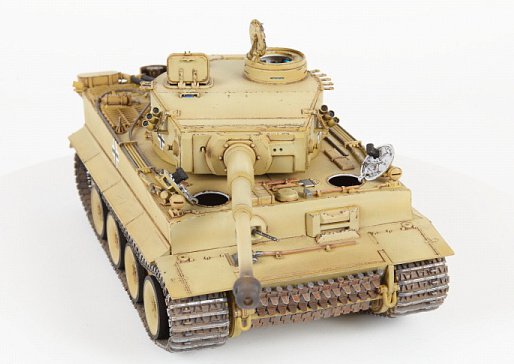 Tank Tiger I Early (Kursk) (Zvezda 1:35) 