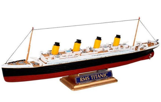 05804 - R.M.S. Titanic (Revell 1:1200) 
