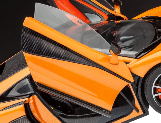 Set McLaren 570S (Revell 1:24) 