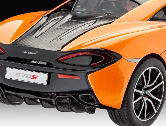 Set McLaren 570S (Revell 1:24) 