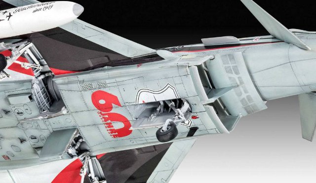 Letadlo Eurofighter Typhoon BARON SPIRIT (Revell 1:48) 