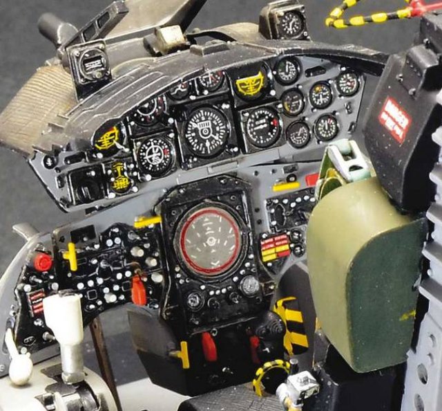 F-104 G STARFIGHTER COCKPIT (1:12) 