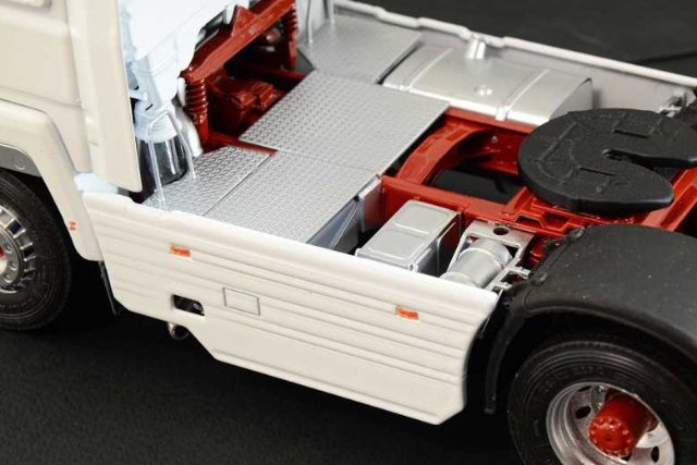 Truck IVECO TURBOSTAR 190.48 SPECIAL (Italeri 1:24) 