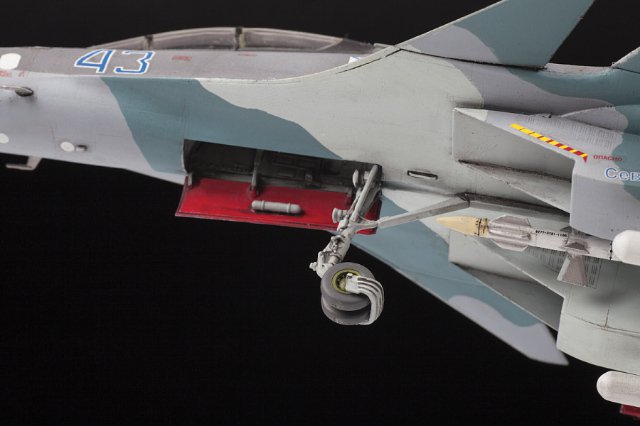 Sukhoi SU-30 SM Flanker C (Zvezda 1:72) 
