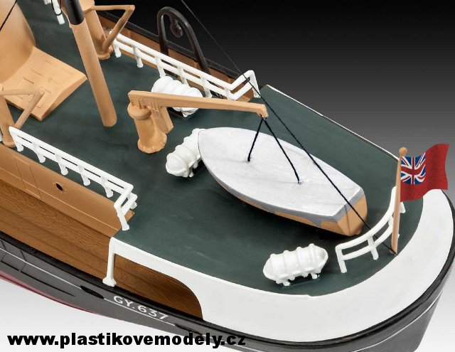 05204 - Northsea Fishing Trawler (Revell 1:142) 