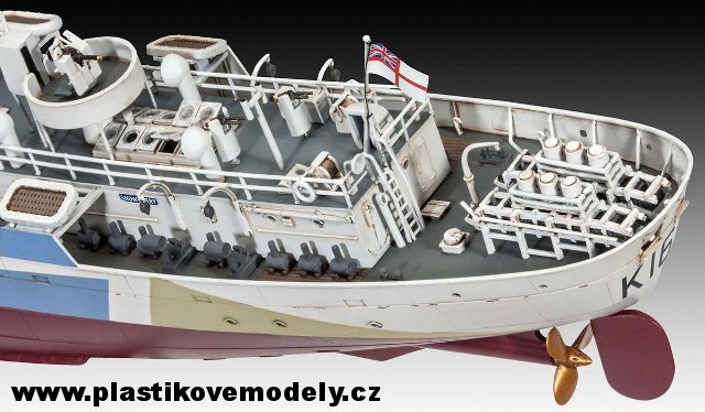 05132 - Flower Class Corvette (early) (Revell 1:144) 