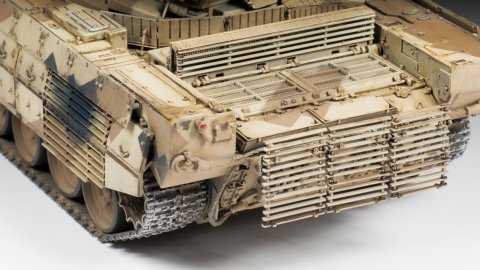 Terminator 2 Russ.Fire Support Vehicle (Zvezda 1:35) 