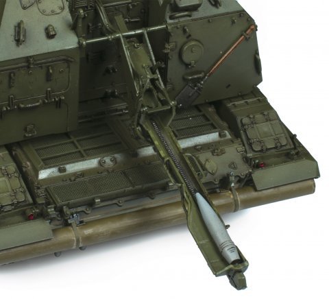 MSTA-S is a Soviet-Russian self-propelled 152mm artillery gun (Zvezda 1:35) 