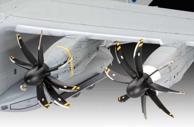 Airbus A400M Atlas „RAF“ (Revell 1:72) 