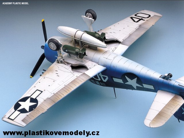 F6F-5 Hellcat (Academy 1:72) 