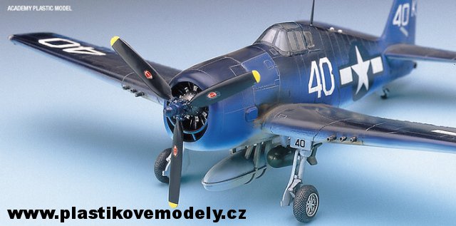 F6F-5 Hellcat (Academy 1:72) 