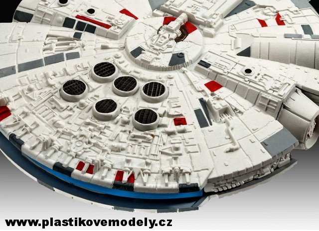 03600 - Star Wars Millenium Falcon (Revell 1:241) 