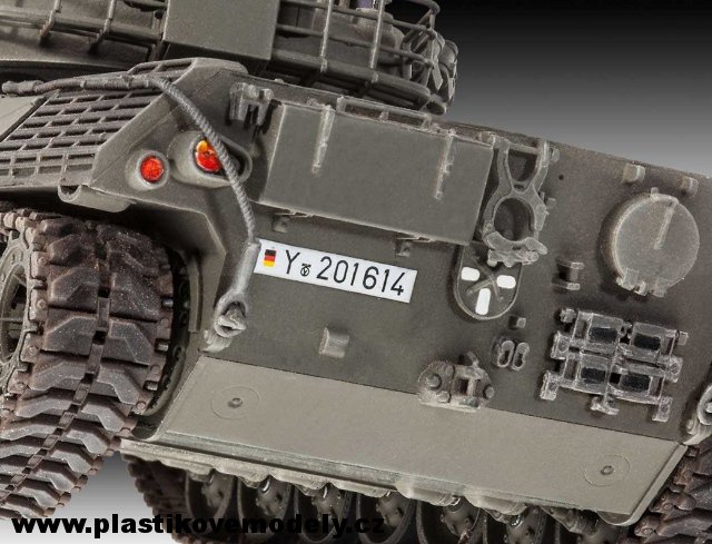 03240 Leopard 1 (Revell 1:35) 