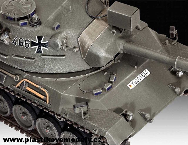 03240 Leopard 1 (Revell 1:35) 