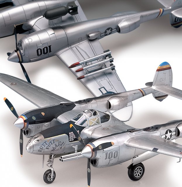 P-38J Combination Version (Academy 1:48) 