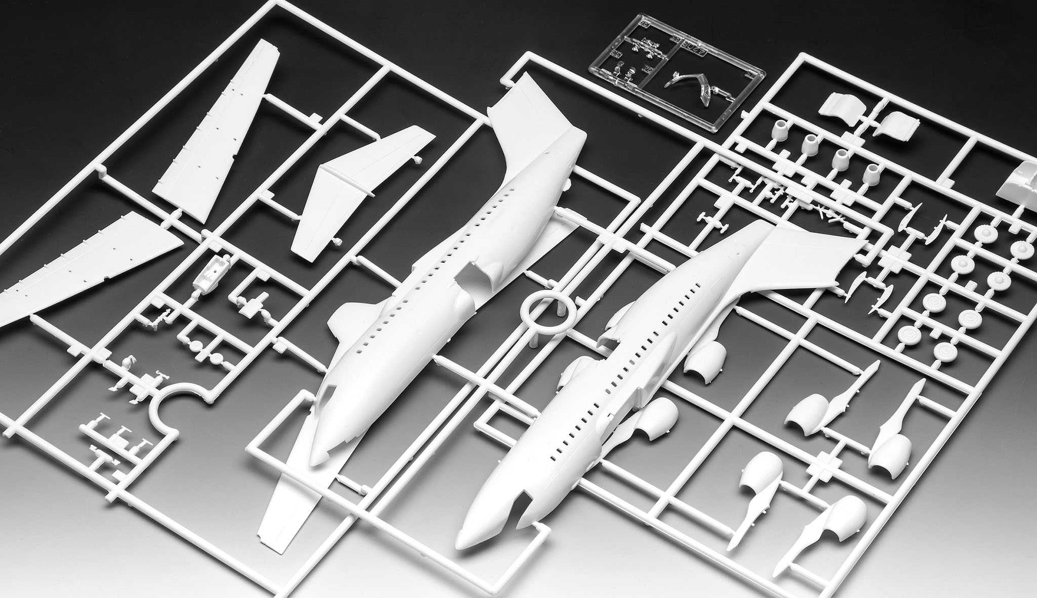 Bae 146 (RJ85) (Revell 1:144)