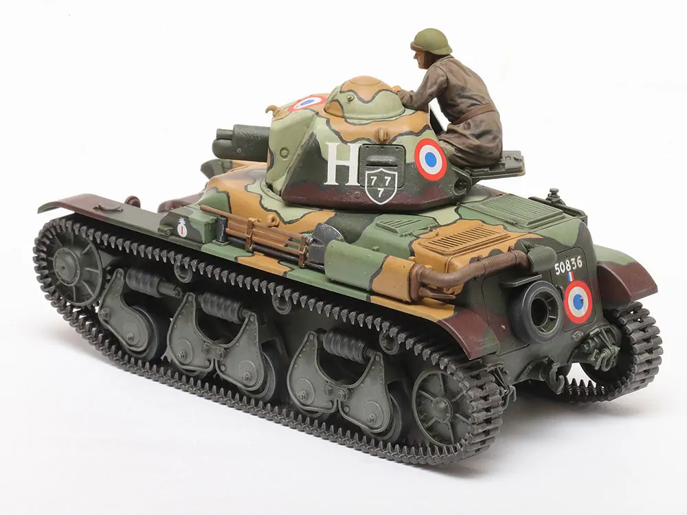Francouzký lehký tank R35 (Tamiya 1:35) 