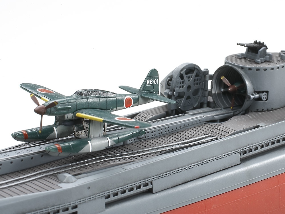 IJN I-400 Japanese Navy Submarine (Tamiya 1:350)