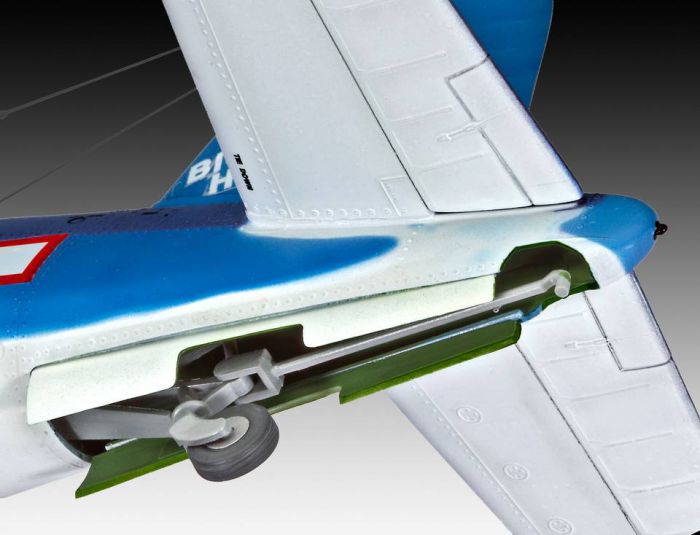 Set - Vought F4U-1A Corsair (Revell 1:32)