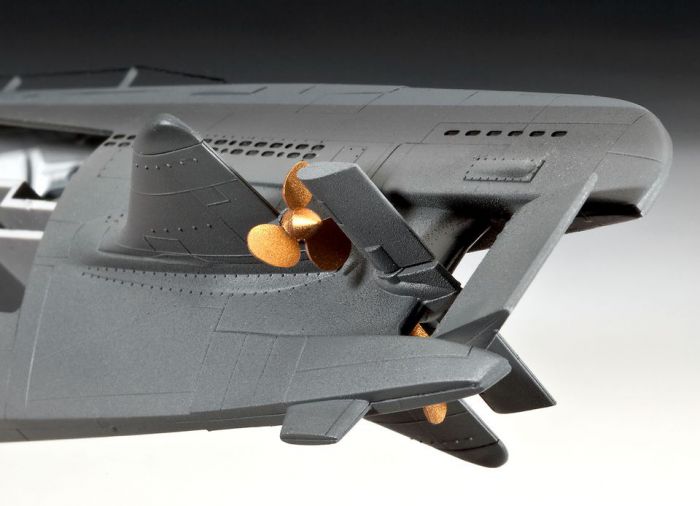 05078 - Deutsches U-Boot Typ XXI mit Interieur (Revell 1:144) 