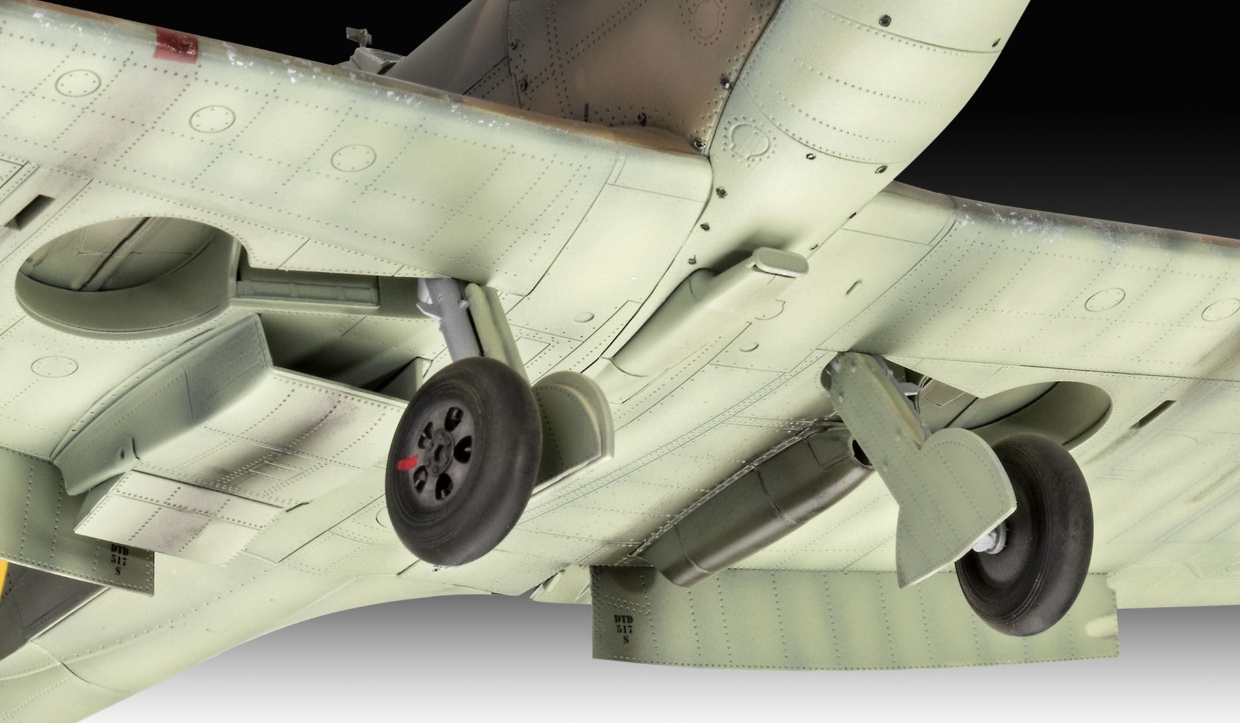 Spitfire Mk.II "Aces High" Iron Maiden (Revell 1:32)