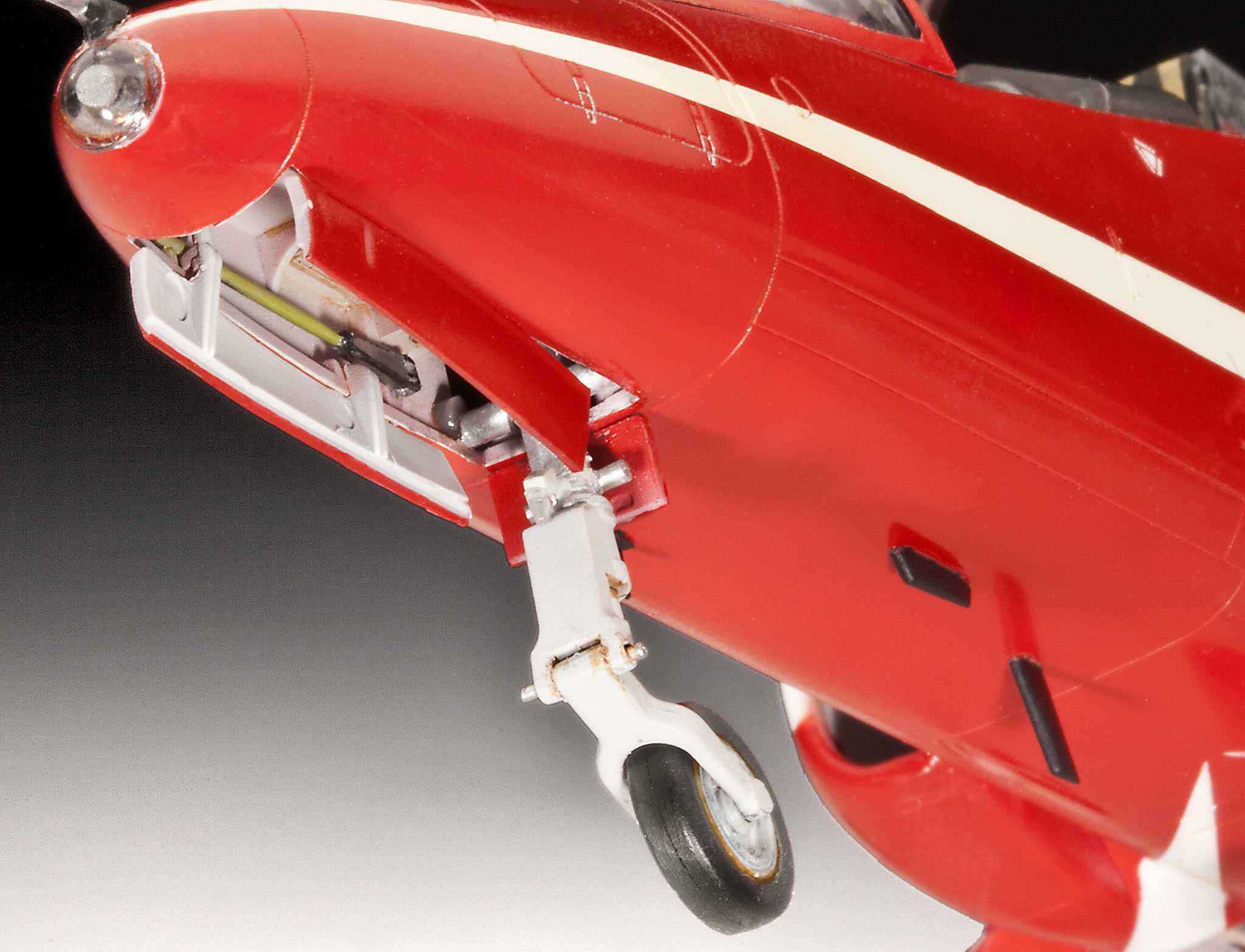 04284 - BAe Hawk "Red Arrows" (1:32)