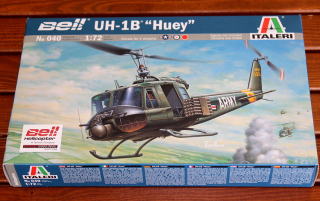 Vrtulník UH-1B HUEY (Italeri 1:72) 